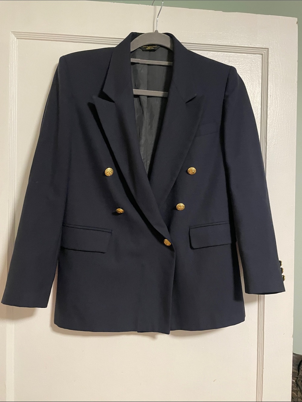 Vintage Nordstrom Classic Women's Double-Breasted Navy Blazer with Gold Buttons